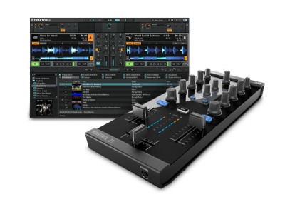 NATIVE INSTRUMENTS Traktor Kontrol Z1 (TRAKTOR LE2 included)